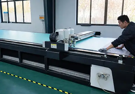 drop stitch cutting of inflatable dock&floating platform manufacturers in china