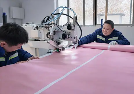 heat seam welding of inflatable dock&floating platform manufacturers in china