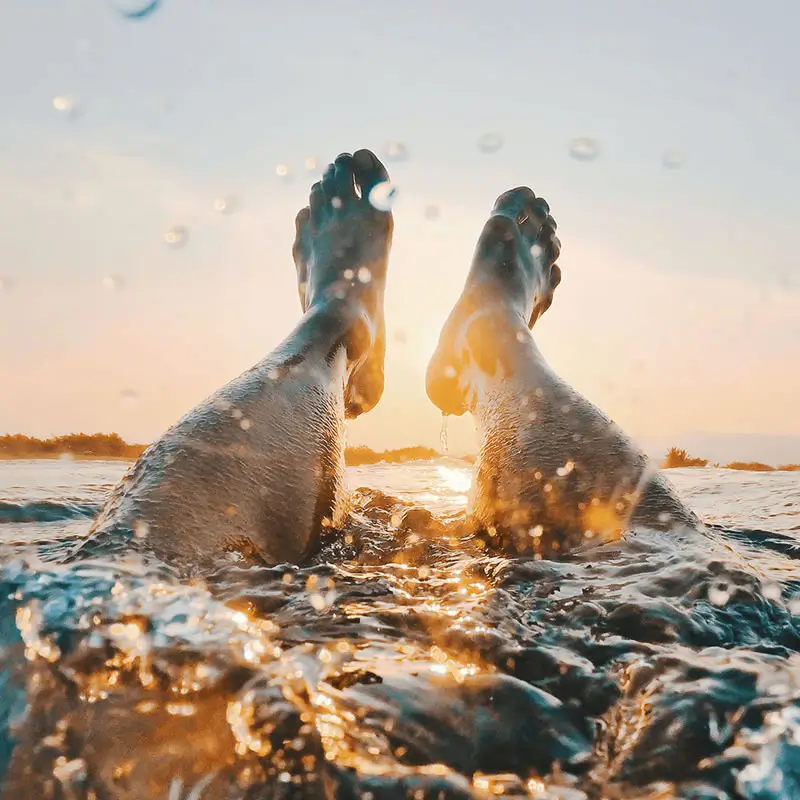 Top 10 Reasons to Take Ice Baths & Cold Showers